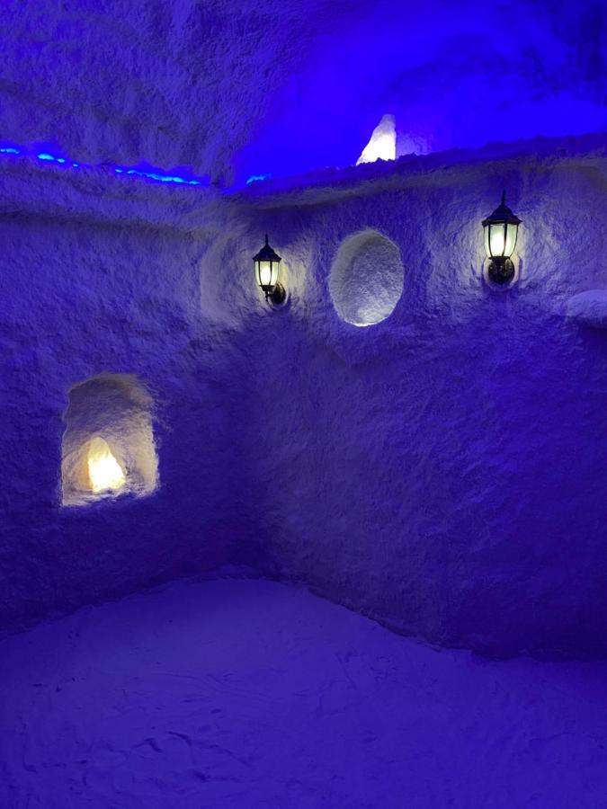 Nautilus Hotel Uzhhorod Luaran gambar