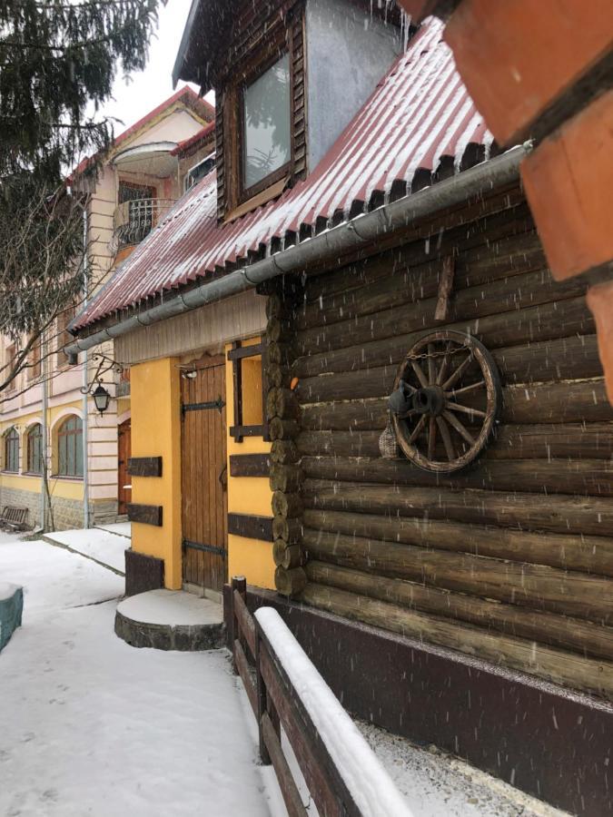 Nautilus Hotel Uzhhorod Luaran gambar